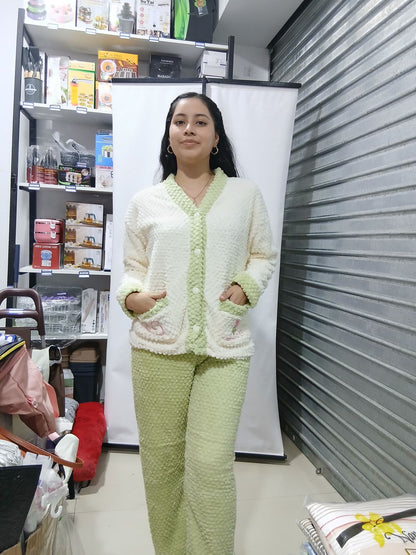 PIJAMA KAWAII GREEN
