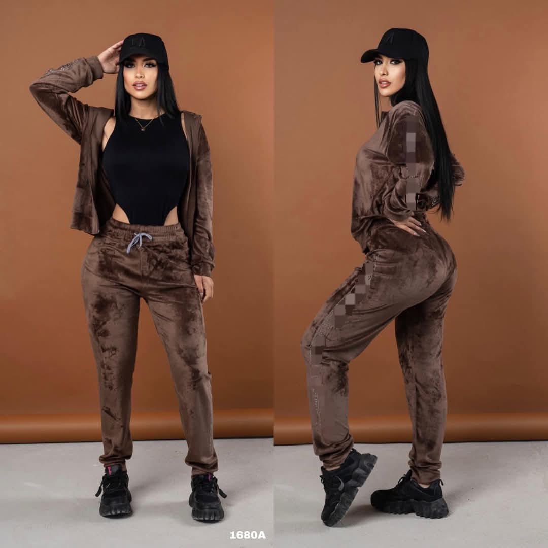 CONJUNTO PIEL DE DURAZNO/CARNERITO