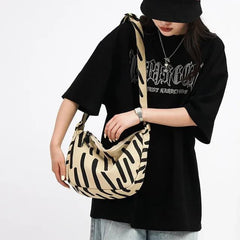 BOLSO CRUZADO CEBRA