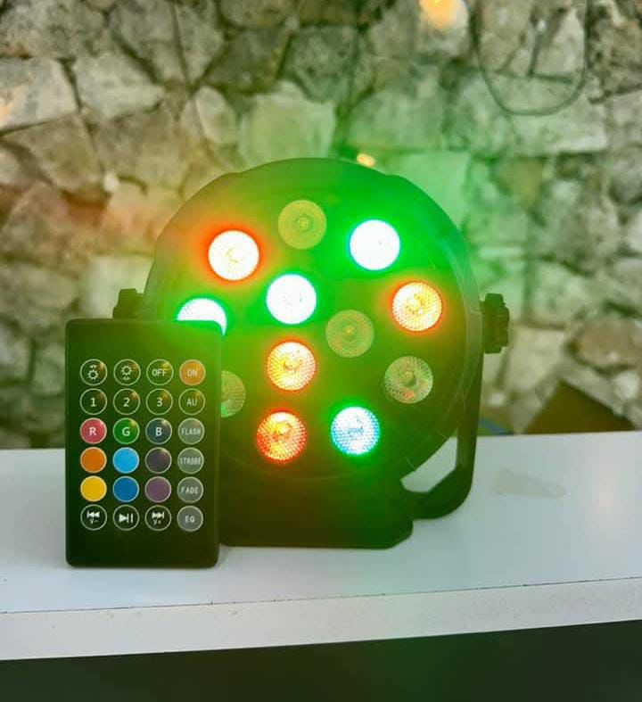 PROYECTOR DE LUCES 3 EN 1